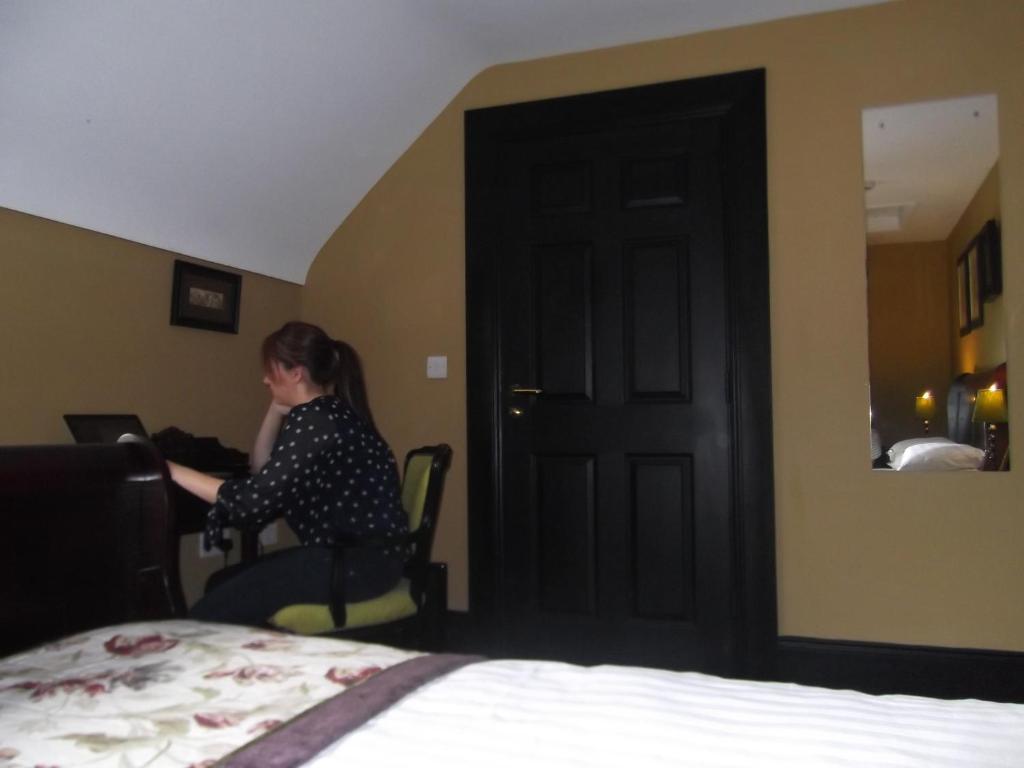 Knockninny Country House & Marina Derrylin Rum bild